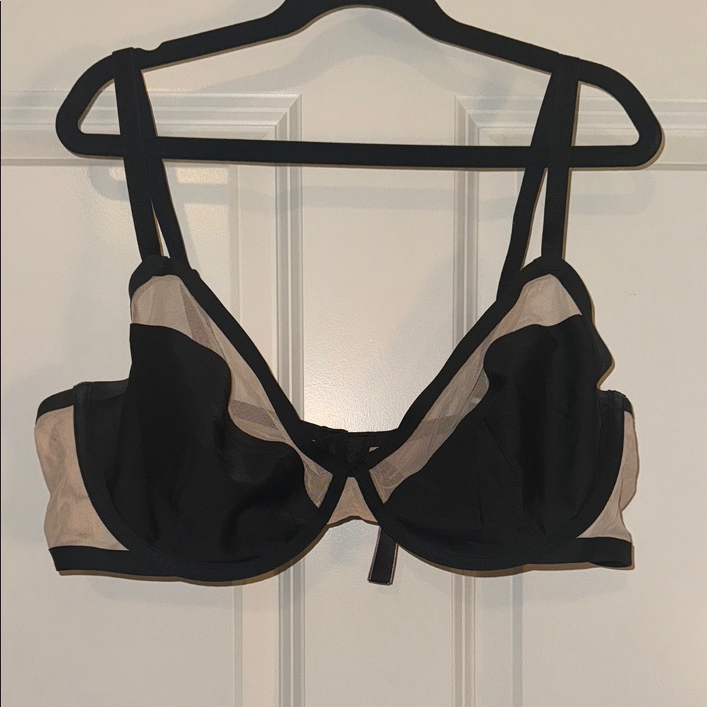 Victoria’s Secret Unlined Demi 38D